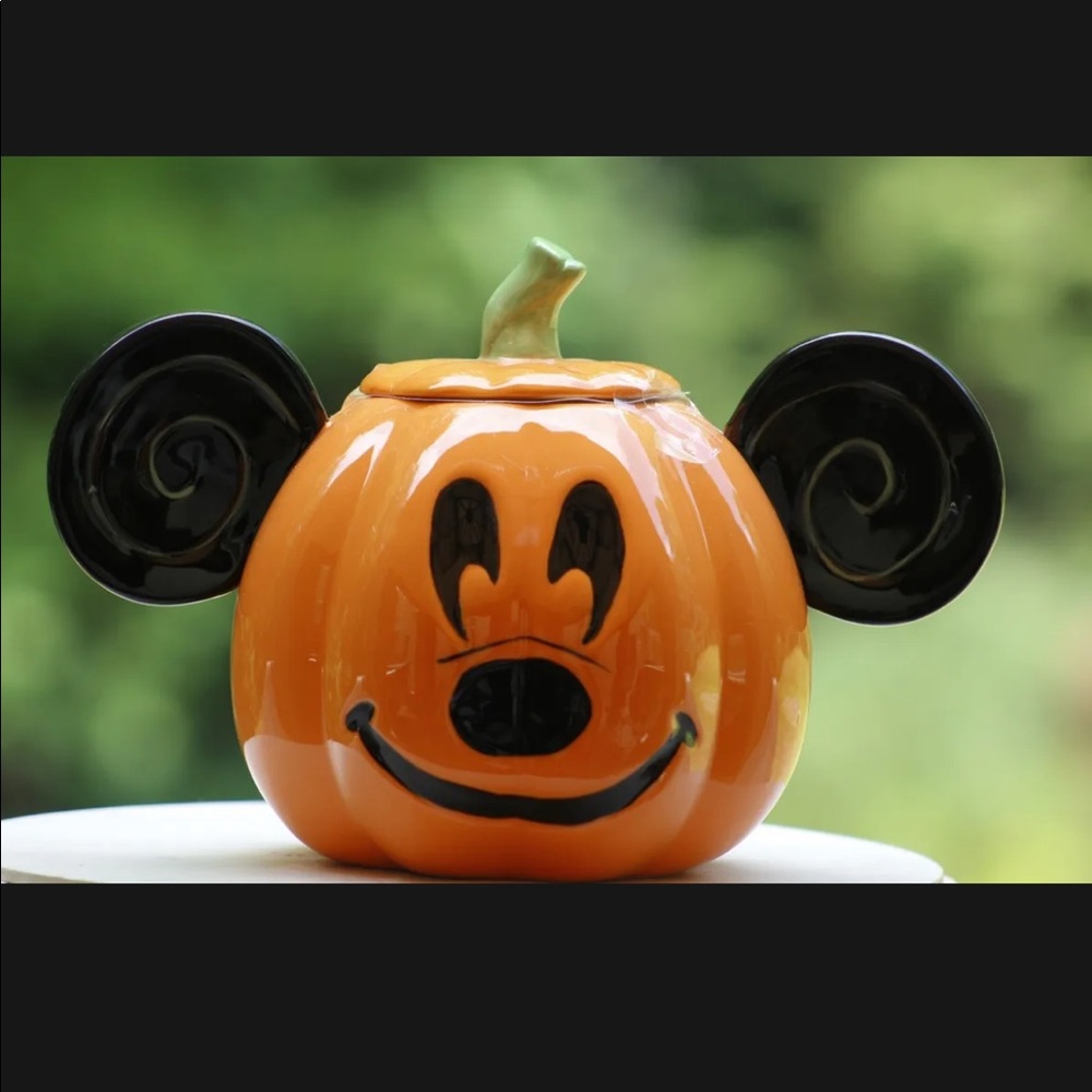 Mickey Mouse pumpkin candy jar